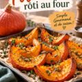Un plat de potimarron rôti doré sur un fond coloré, prêt à être servi pour une lunchbox enfant.